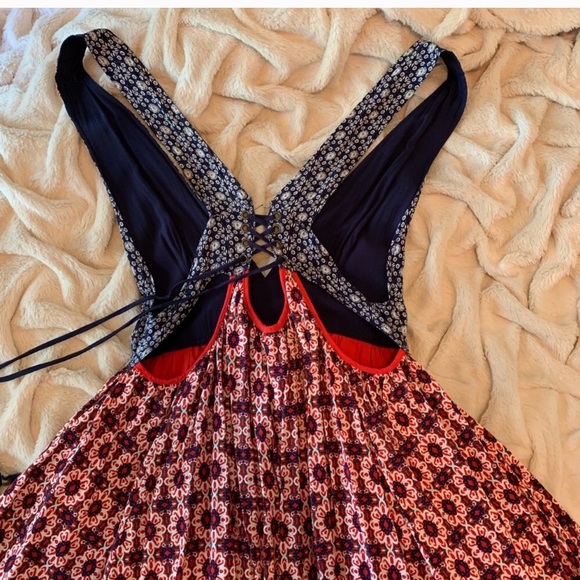 Swing dress - Picture 3 of 3